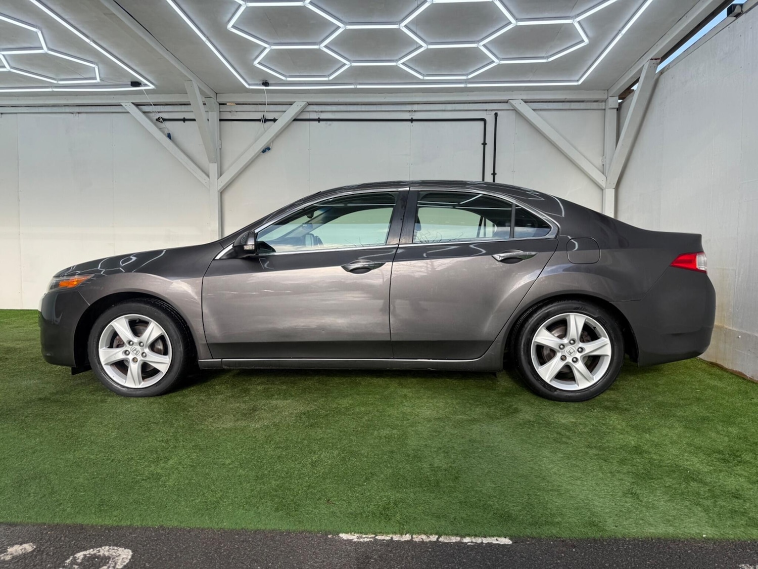 Used Honda Accord 2011 for sale - 77331143: Photo 10