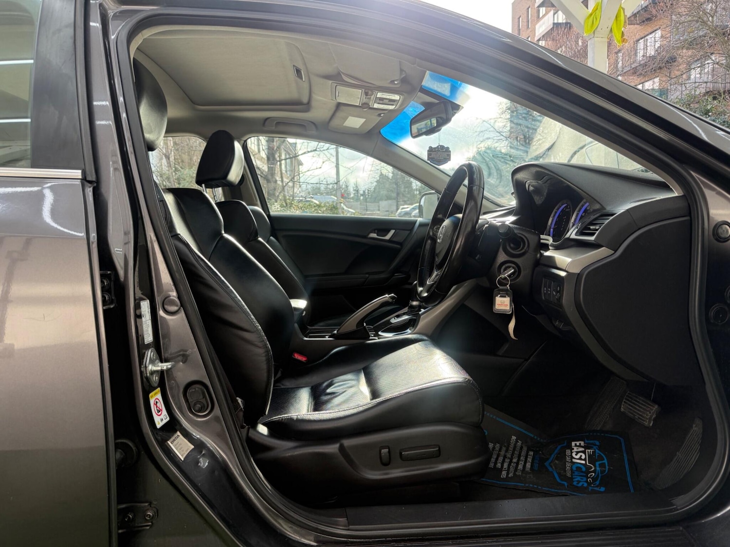 Used Honda Accord 2011 for sale - 77331143: Photo 13