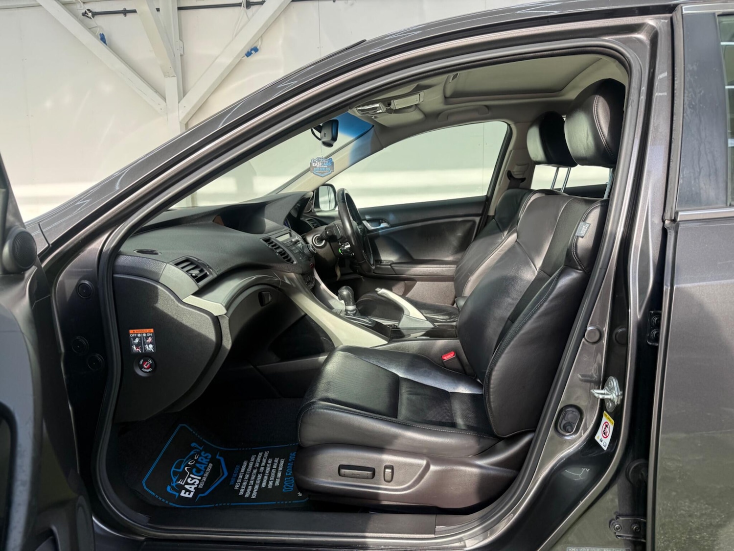 Used Honda Accord 2011 for sale - 77331143: Photo 23