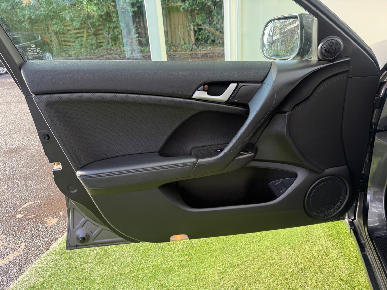 Used Honda Accord 2011 for sale - 77331143: Photo 25