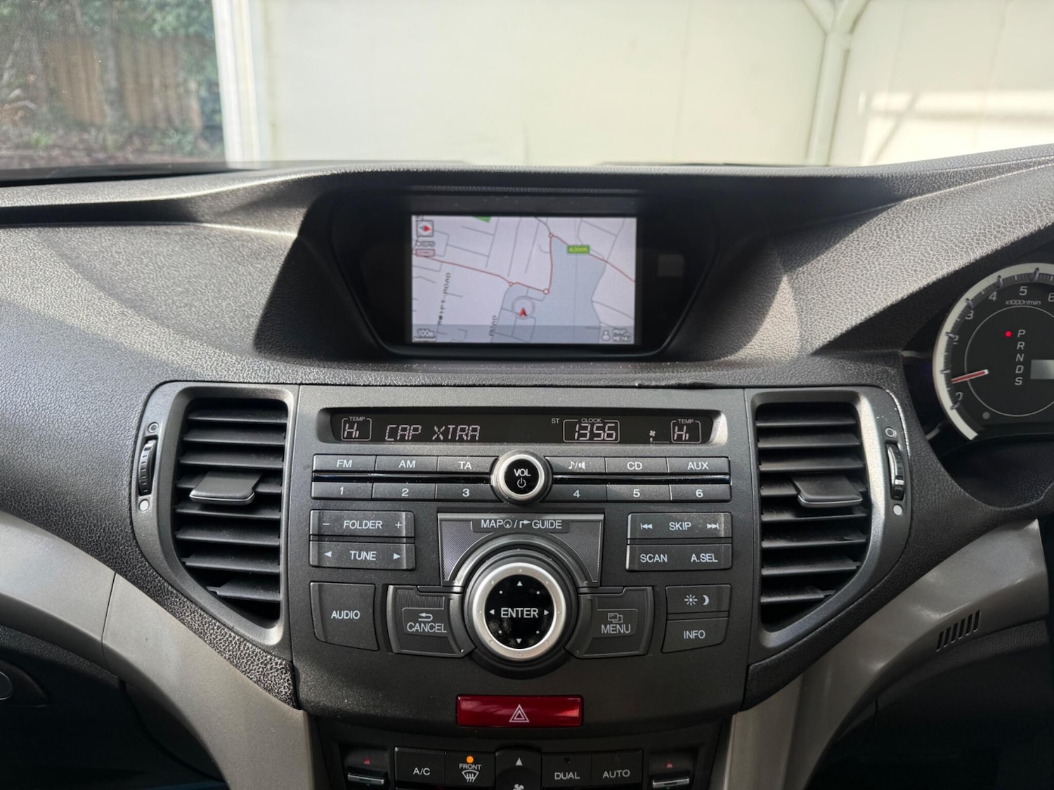 Used Honda Accord 2011 for sale - 77331143: Photo 27