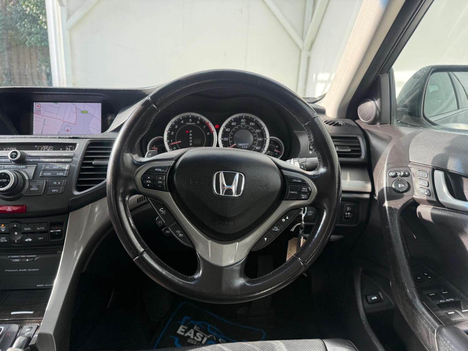 Used Honda Accord 2011 for sale - 77331143: Photo 31