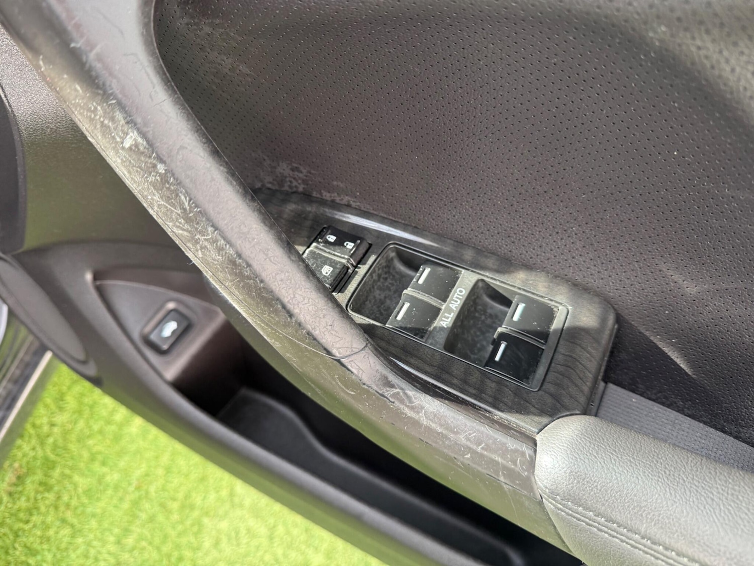 Used Honda Accord 2011 for sale - 77331143: Photo 39