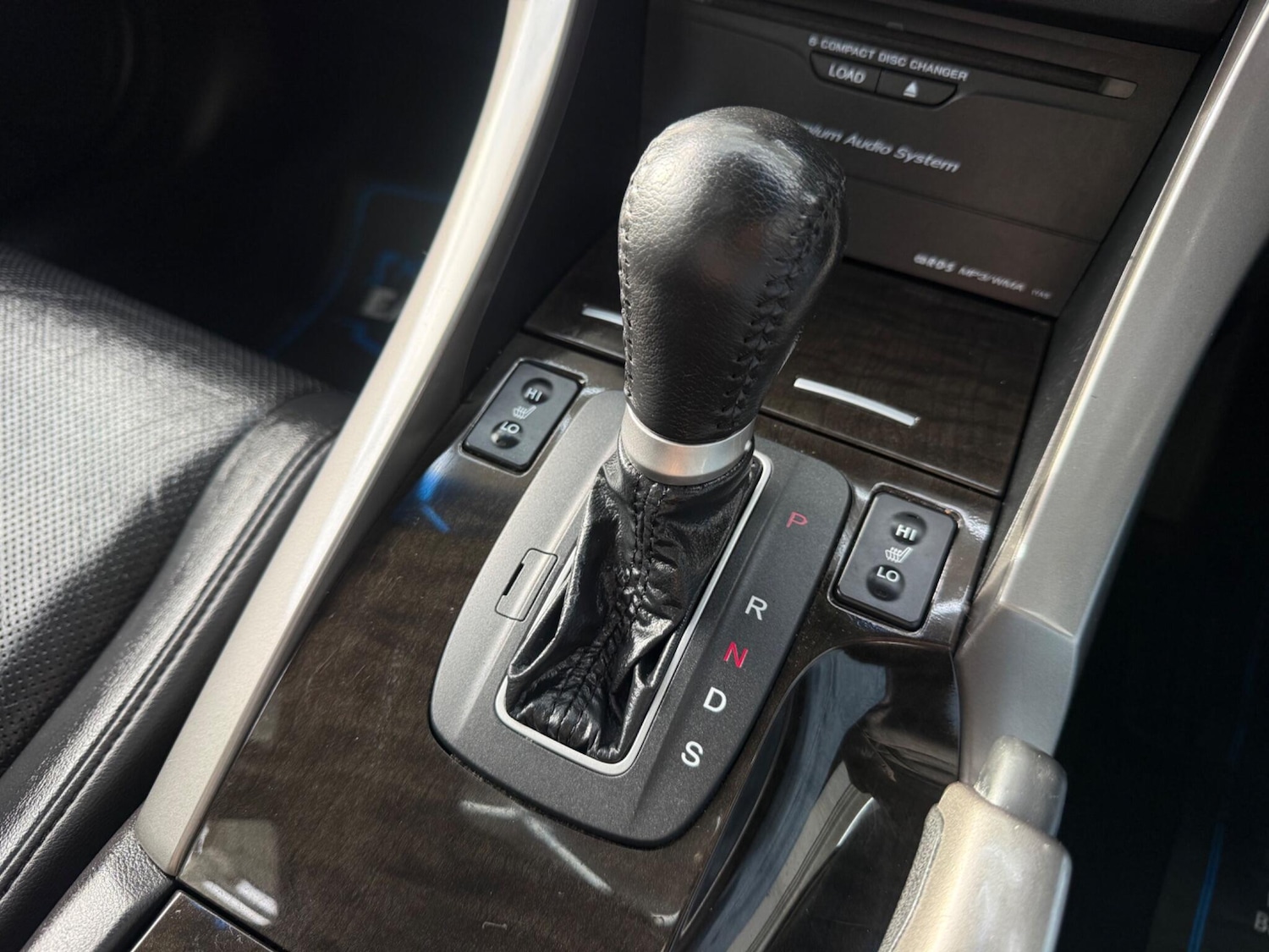 Used Honda Accord 2011 for sale - 77331143: Photo 49