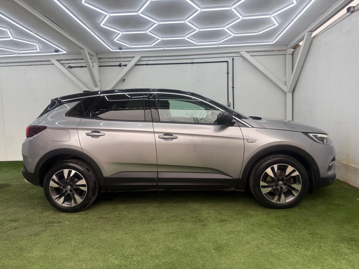 Used Vauxhall Grandland X 2019 for sale - 77783229: Photo 5