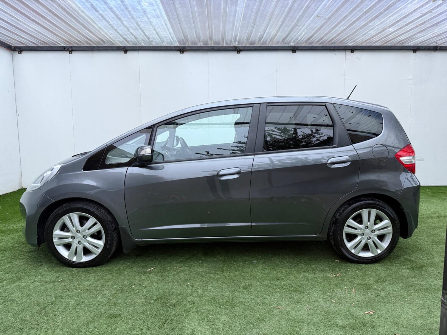 Used Honda Jazz 2013 for sale - 76283085: Photo 10