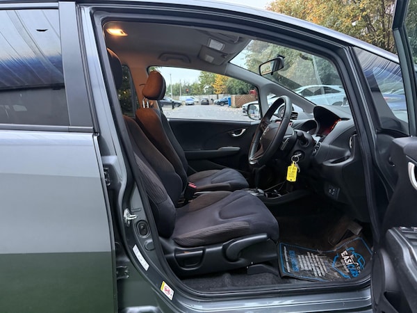 Used Honda Jazz 2013 for sale - 76283085: Photo 14