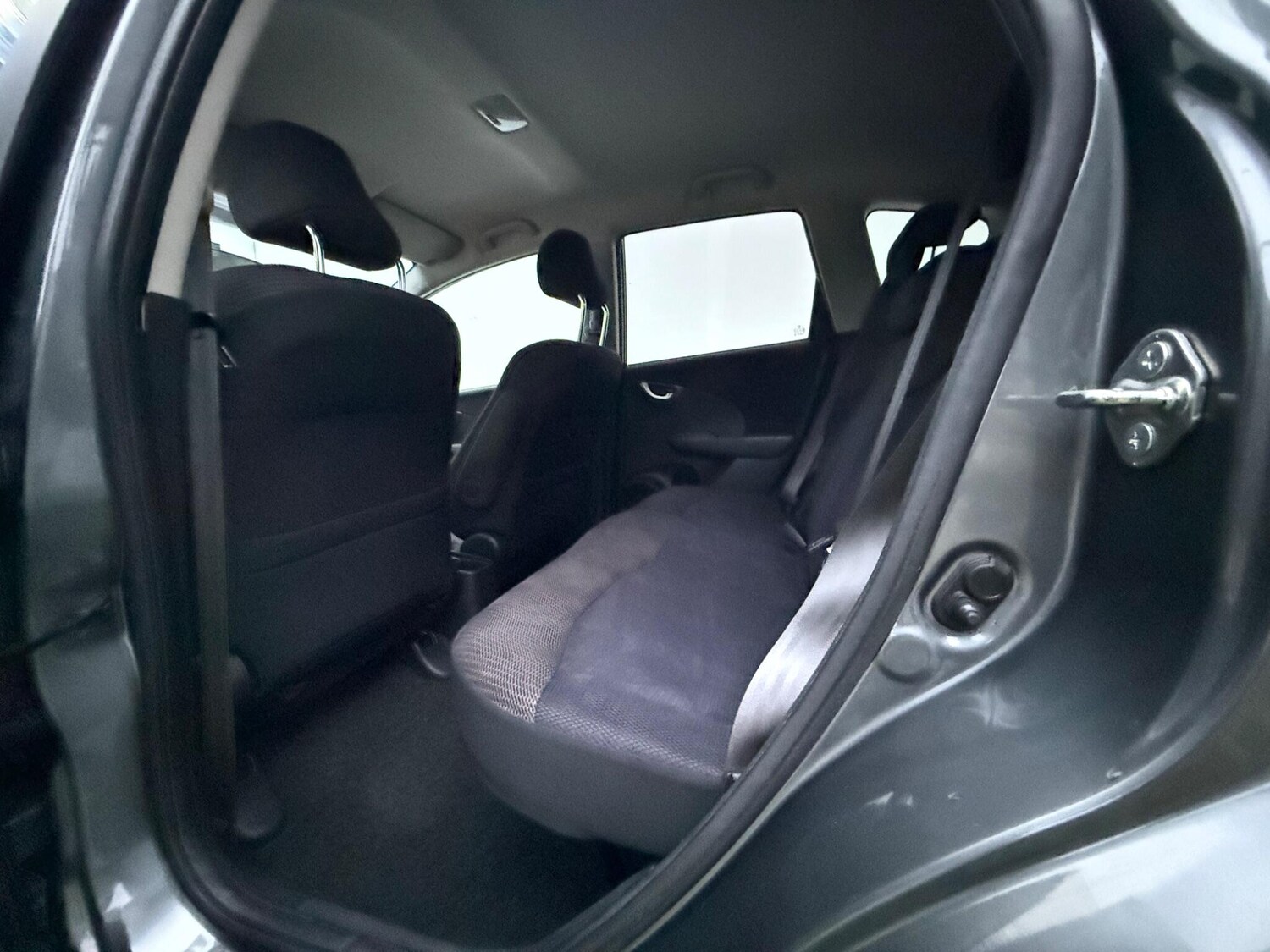 Used Honda Jazz 2013 for sale - 76283085: Photo 23