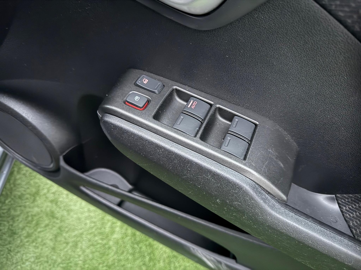 Used Honda Jazz 2013 for sale - 76283085: Photo 40