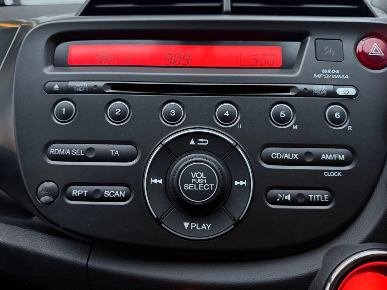 Used Honda Jazz 2013 for sale - 76283085: Photo 44