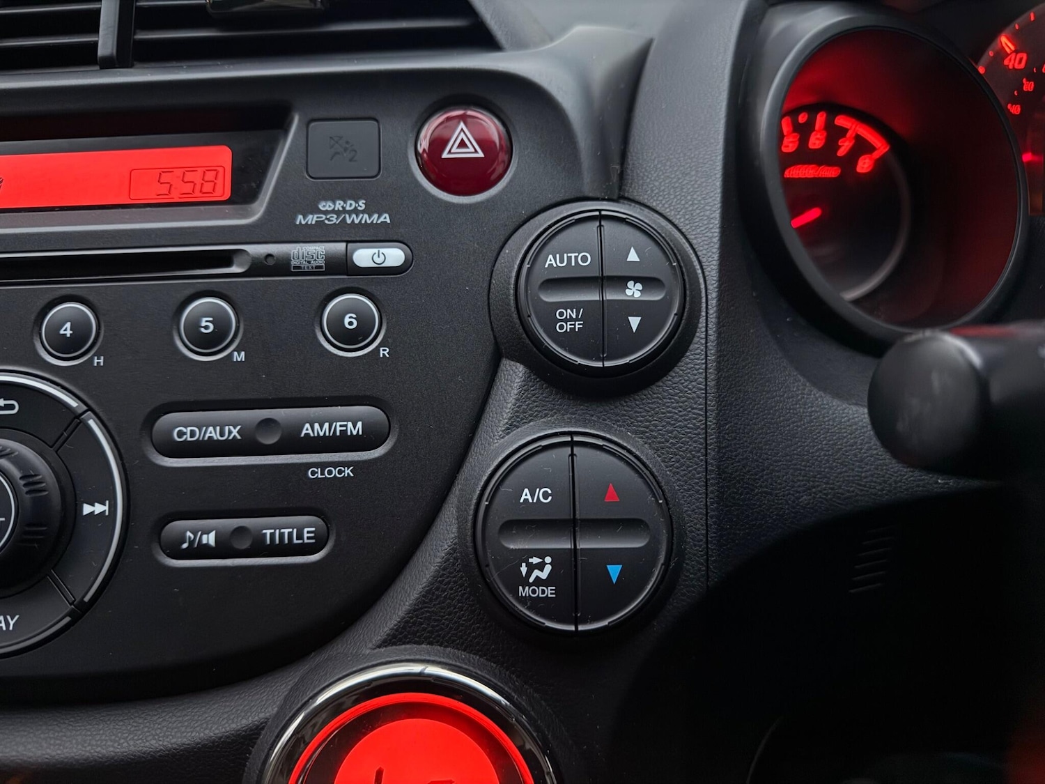 Used Honda Jazz 2013 for sale - 76283085: Photo 45