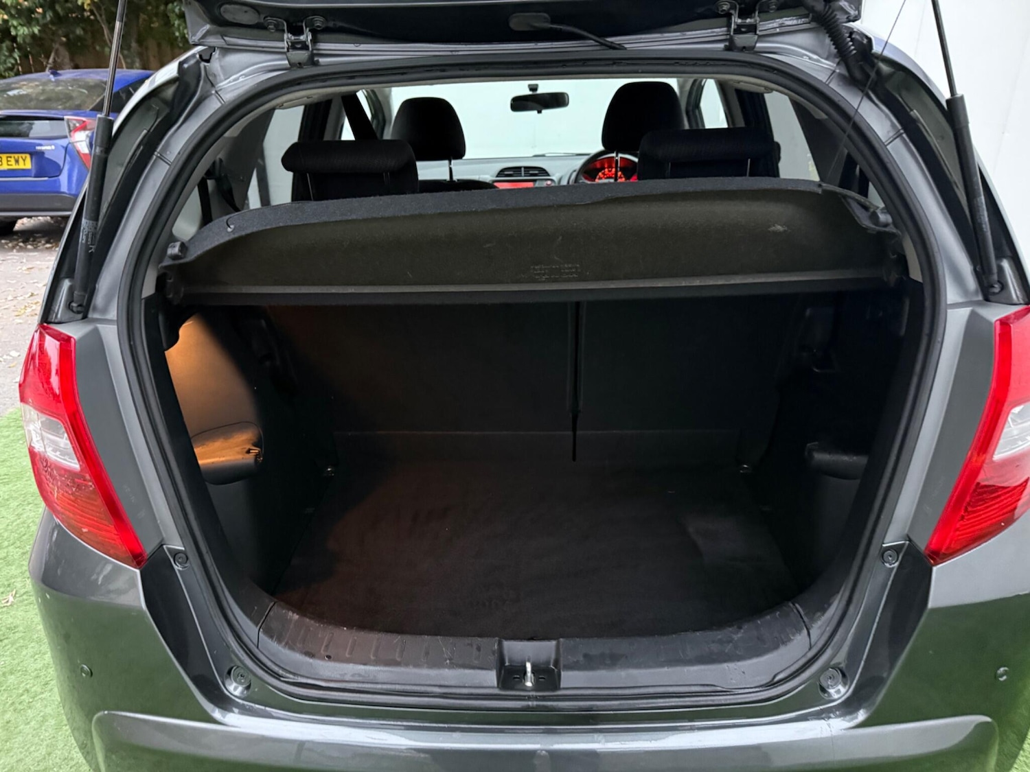 Used Honda Jazz 2013 for sale - 76283085: Photo 8