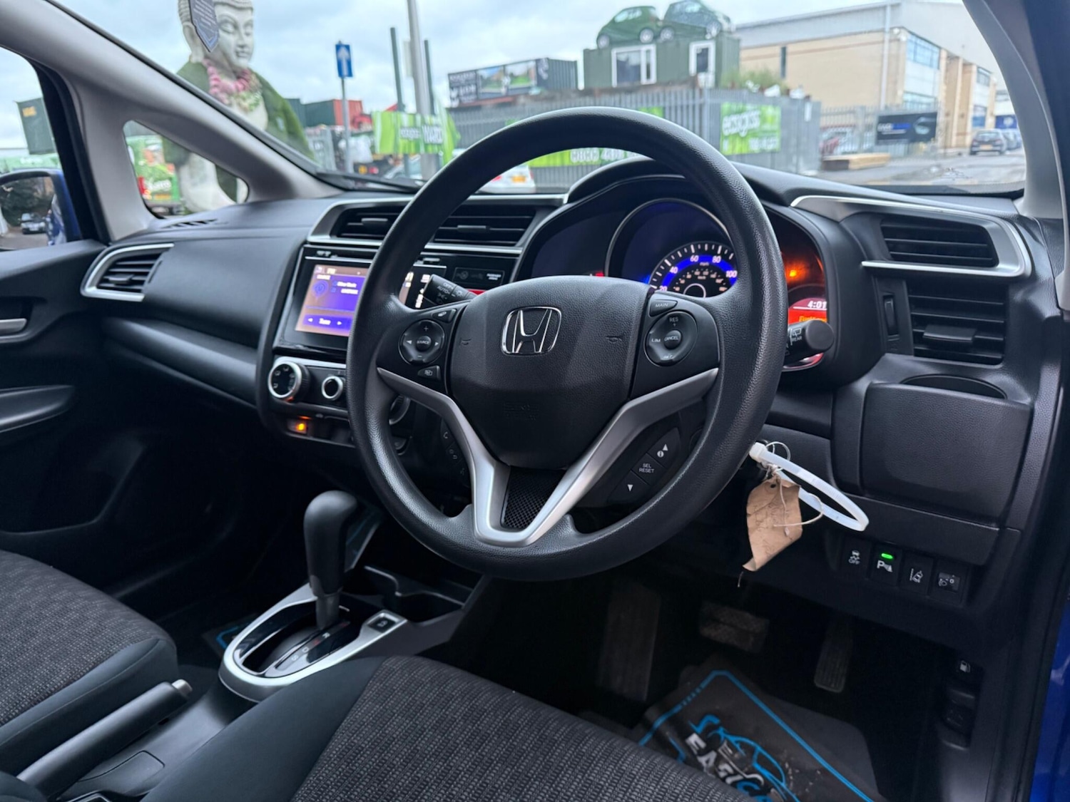 Used Honda Jazz 2016 for sale - 76688670: Photo 2