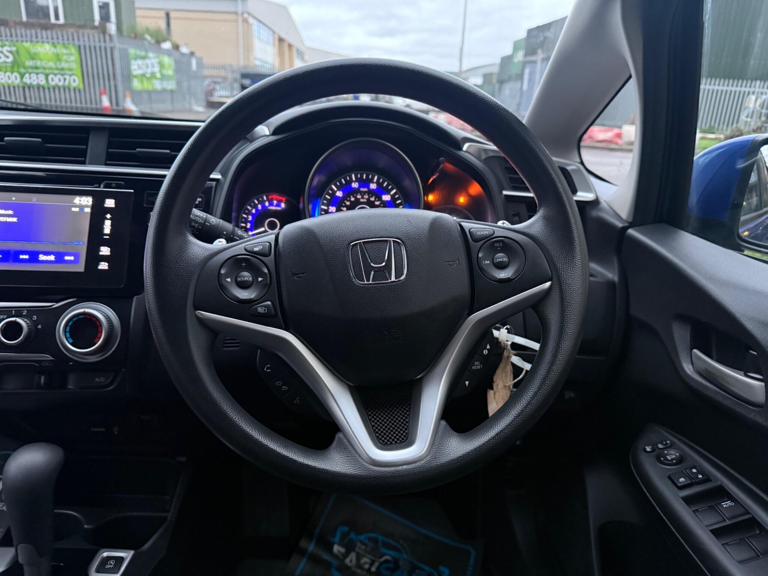 Used Honda Jazz 2016 for sale - 76688670: Photo 32