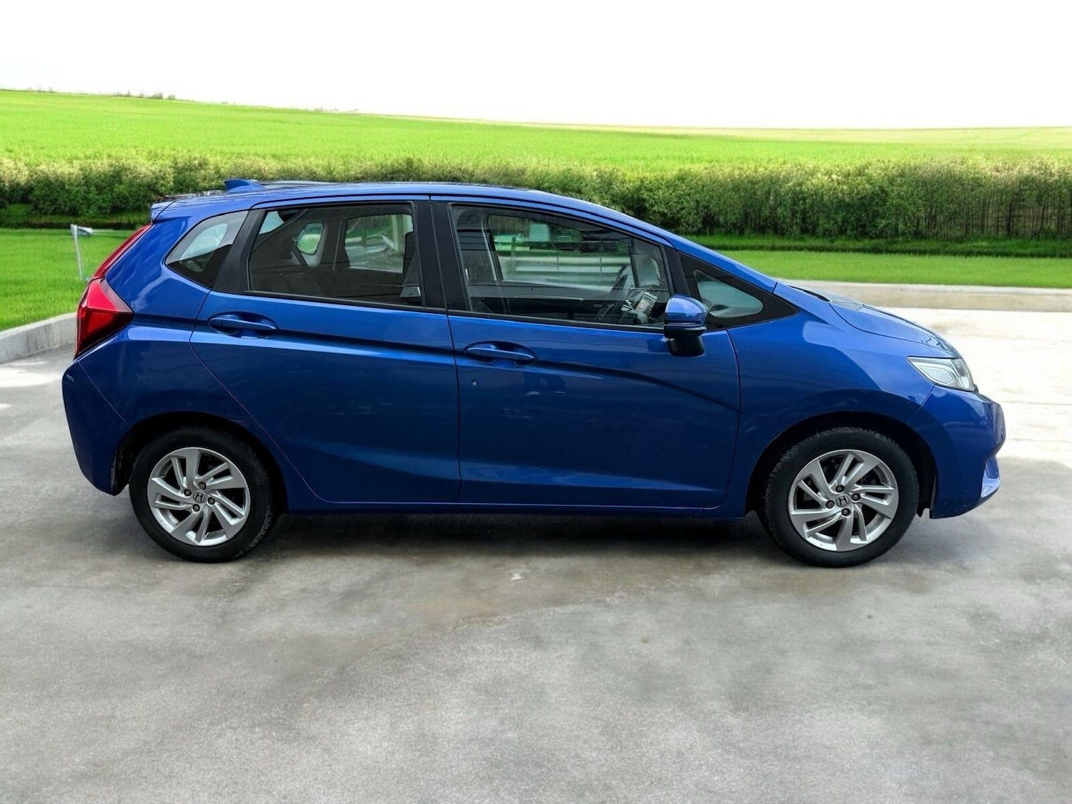 Used Honda Jazz 2016 for sale - 76688670: Photo 5