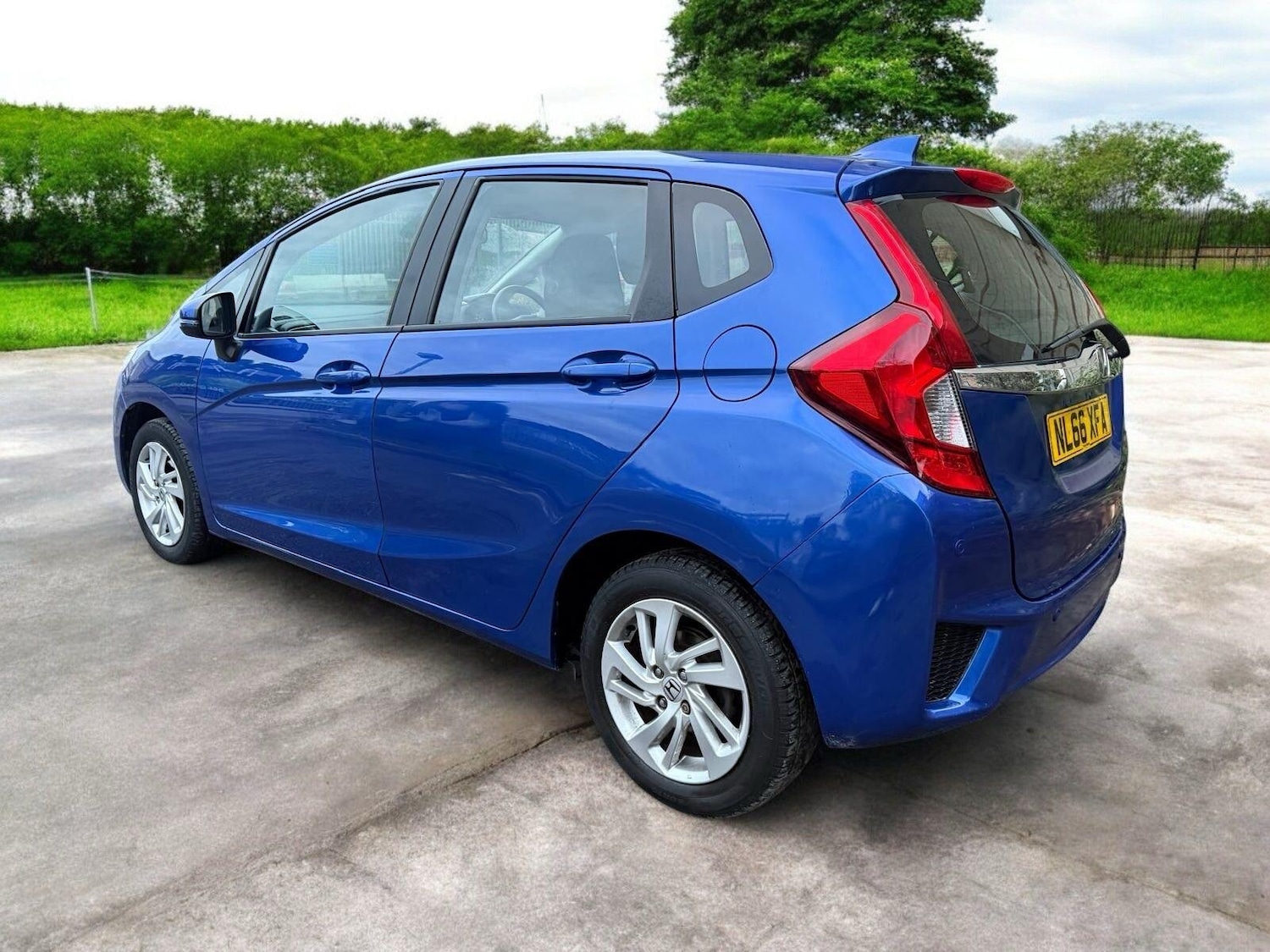 Used Honda Jazz 2016 for sale - 76688670: Photo 9