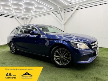 Used Mercedes-Benz C Class 2015 for sale - 77455319: Photo