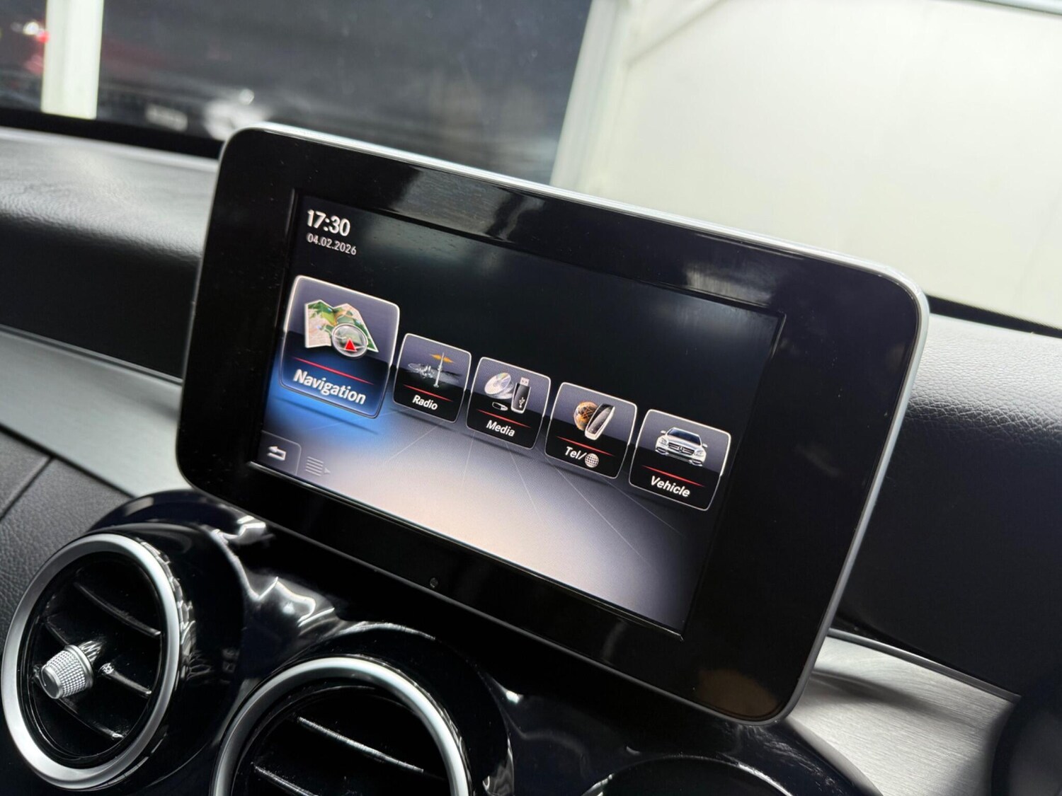 Used Mercedes-Benz C Class 2015 for sale - 77455319: Photo 44