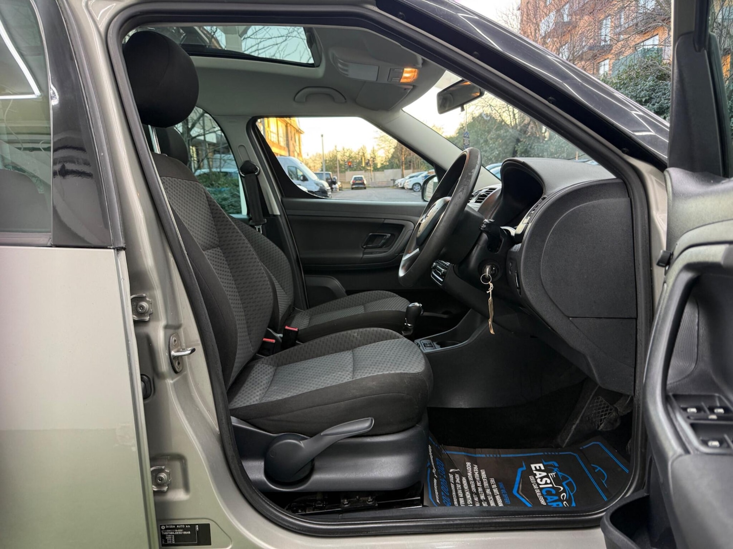 Used Skoda Roomster 2013 for sale - 77097853: Photo 13