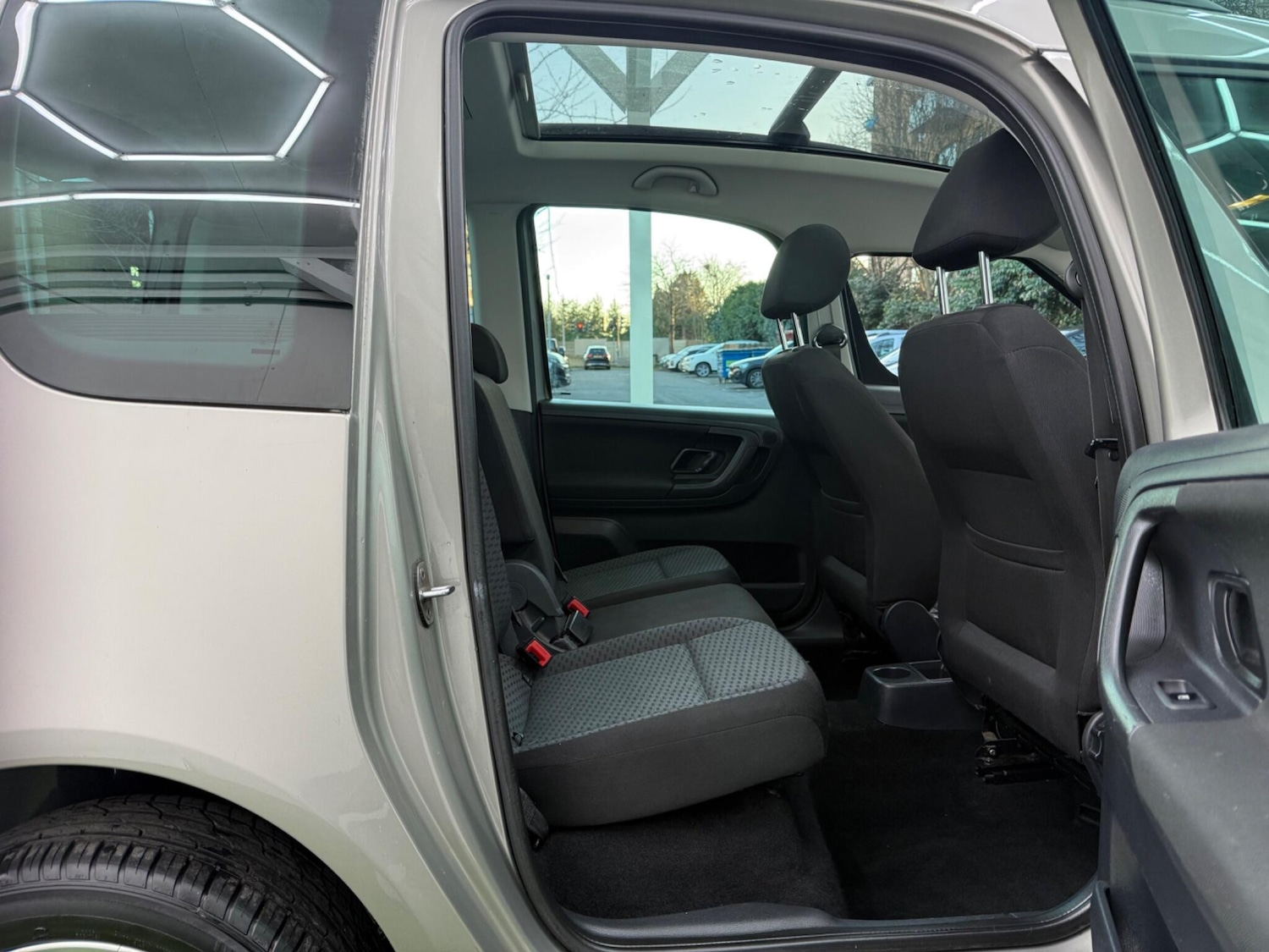 Used Skoda Roomster 2013 for sale - 77097853: Photo 17