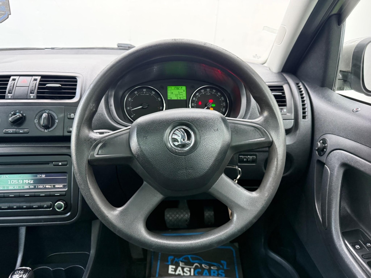 Used Skoda Roomster 2013 for sale - 77097853: Photo 31