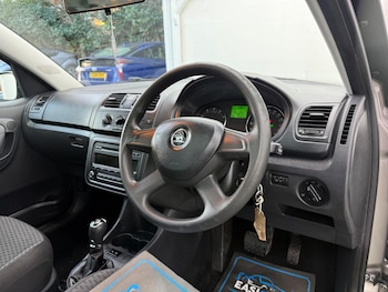 Used Skoda Roomster 2013 for sale - 77097853: Photo