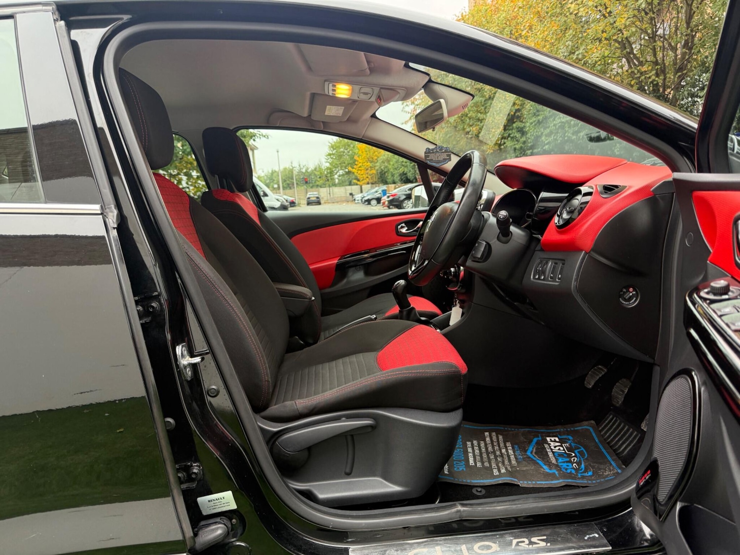 Used Renault Clio 2014 for sale - 77091680: Photo 14