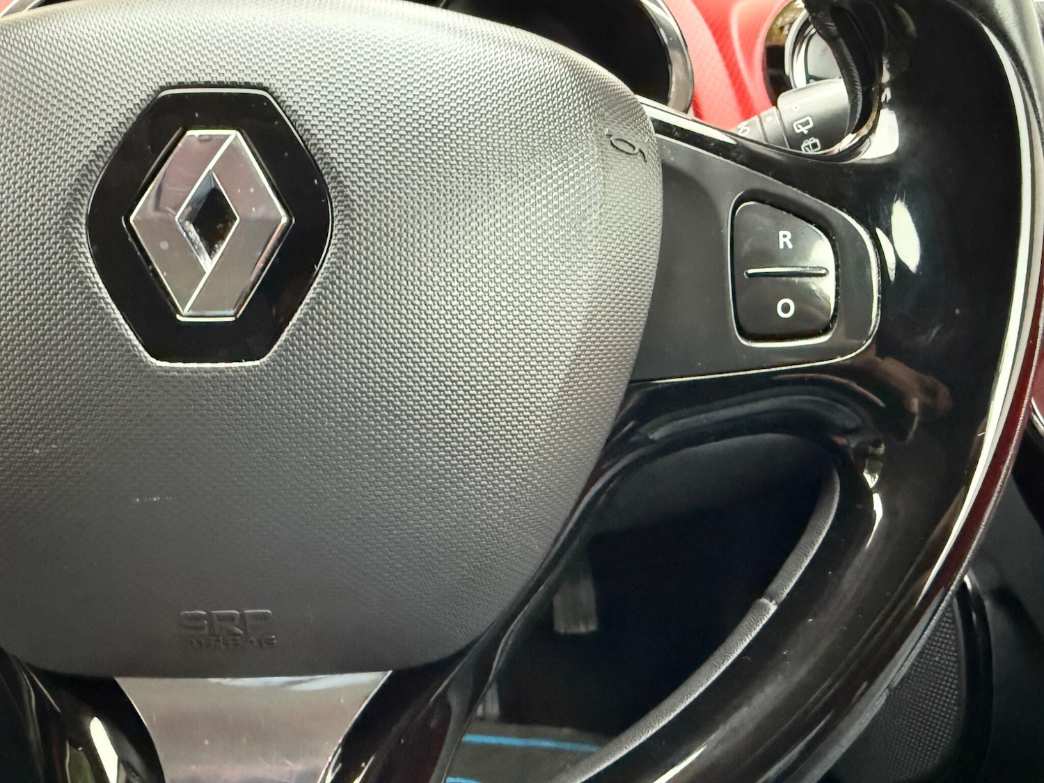 Used Renault Clio 2014 for sale - 77091680: Photo 35