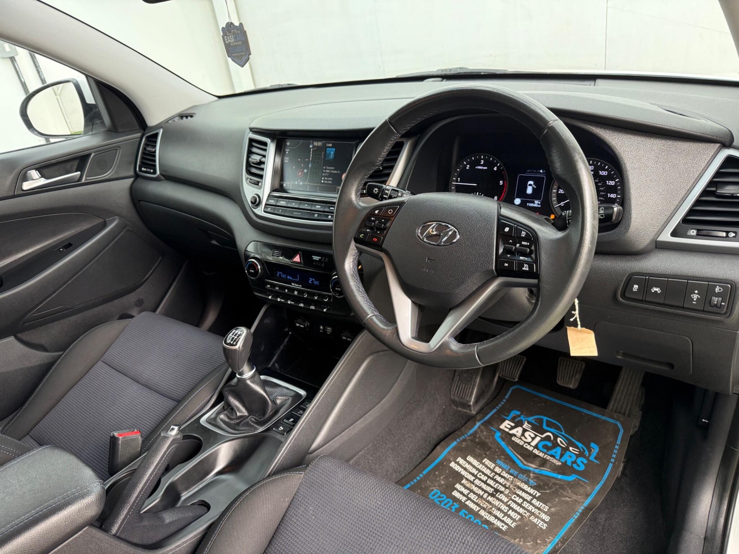 Used Hyundai TUCSON for sale - 78214315: Photo 3