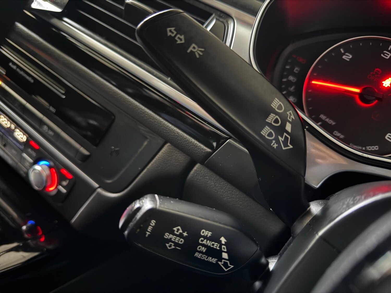 Used Audi A6 Avant 2015 for sale - 76752835: Photo 37