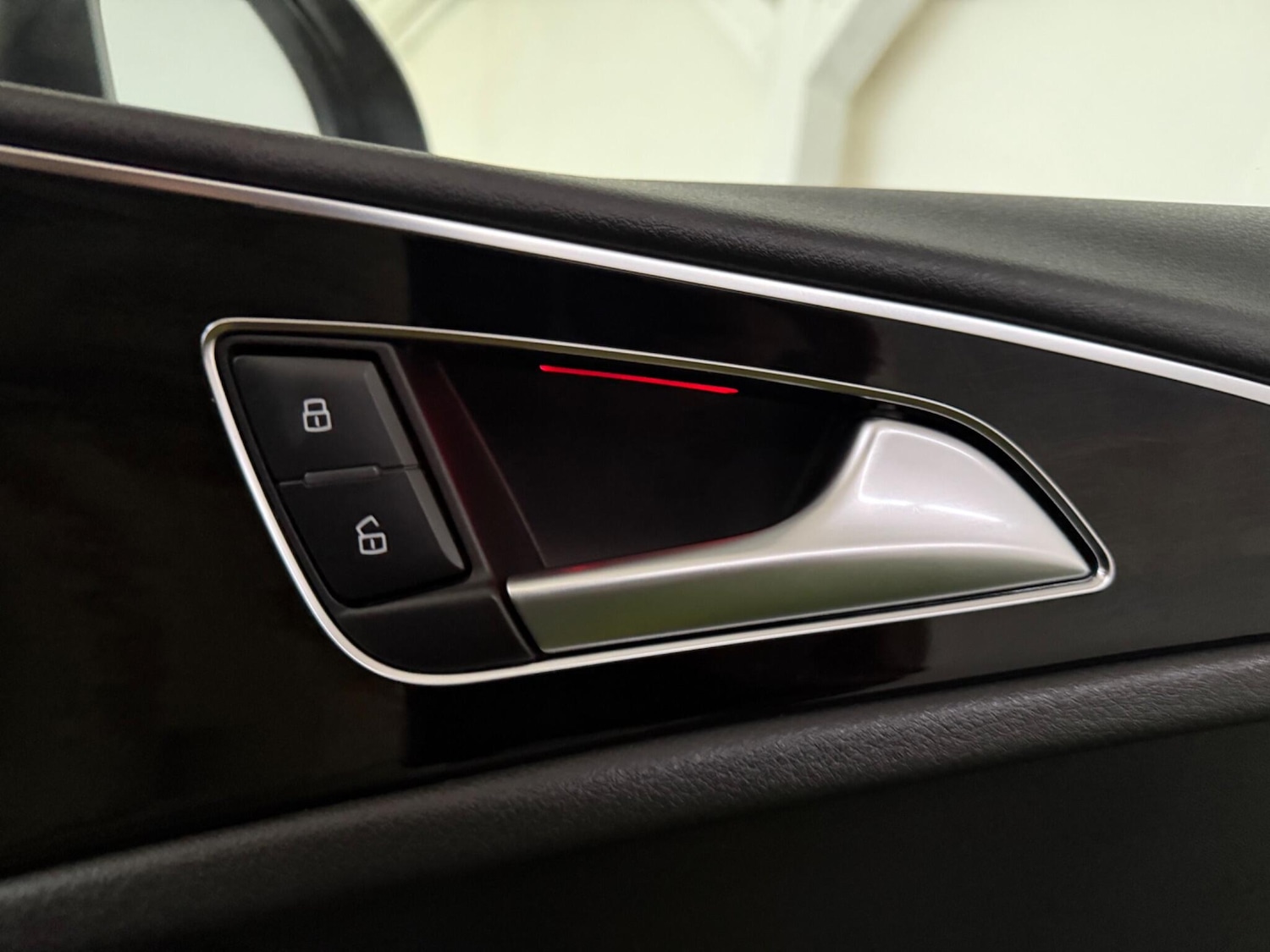 Used Audi A6 Avant 2015 for sale - 76752835: Photo 42