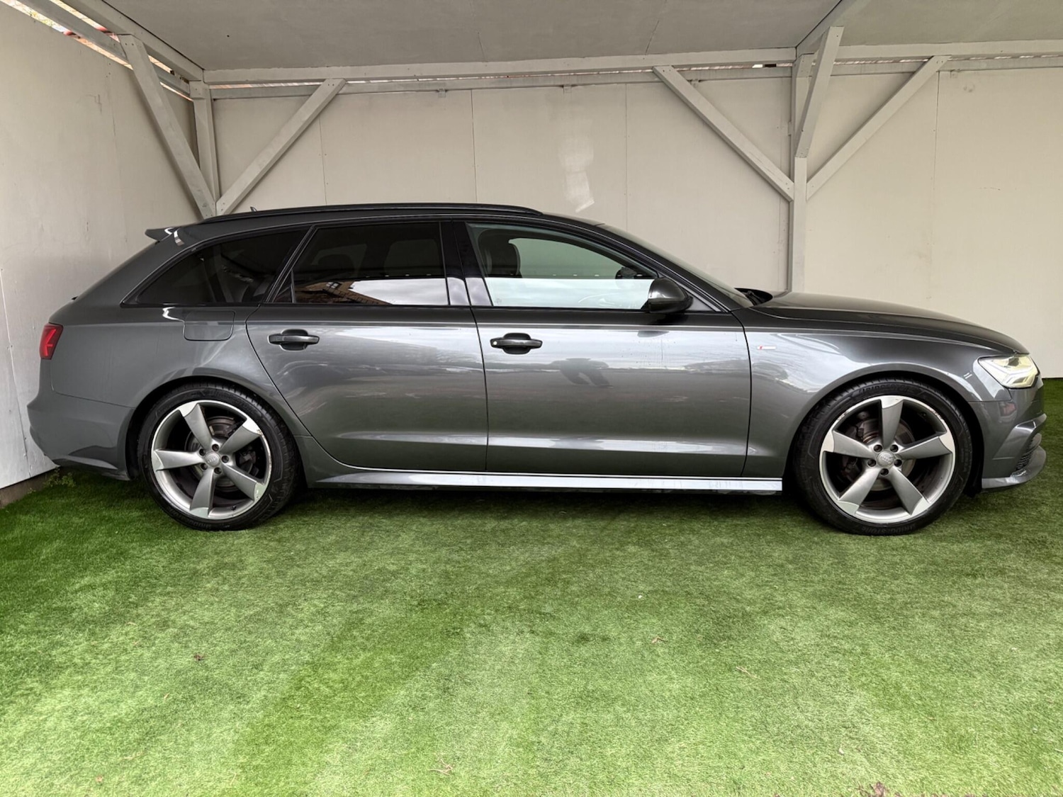 Used Audi A6 Avant 2015 for sale - 76752835: Photo 5