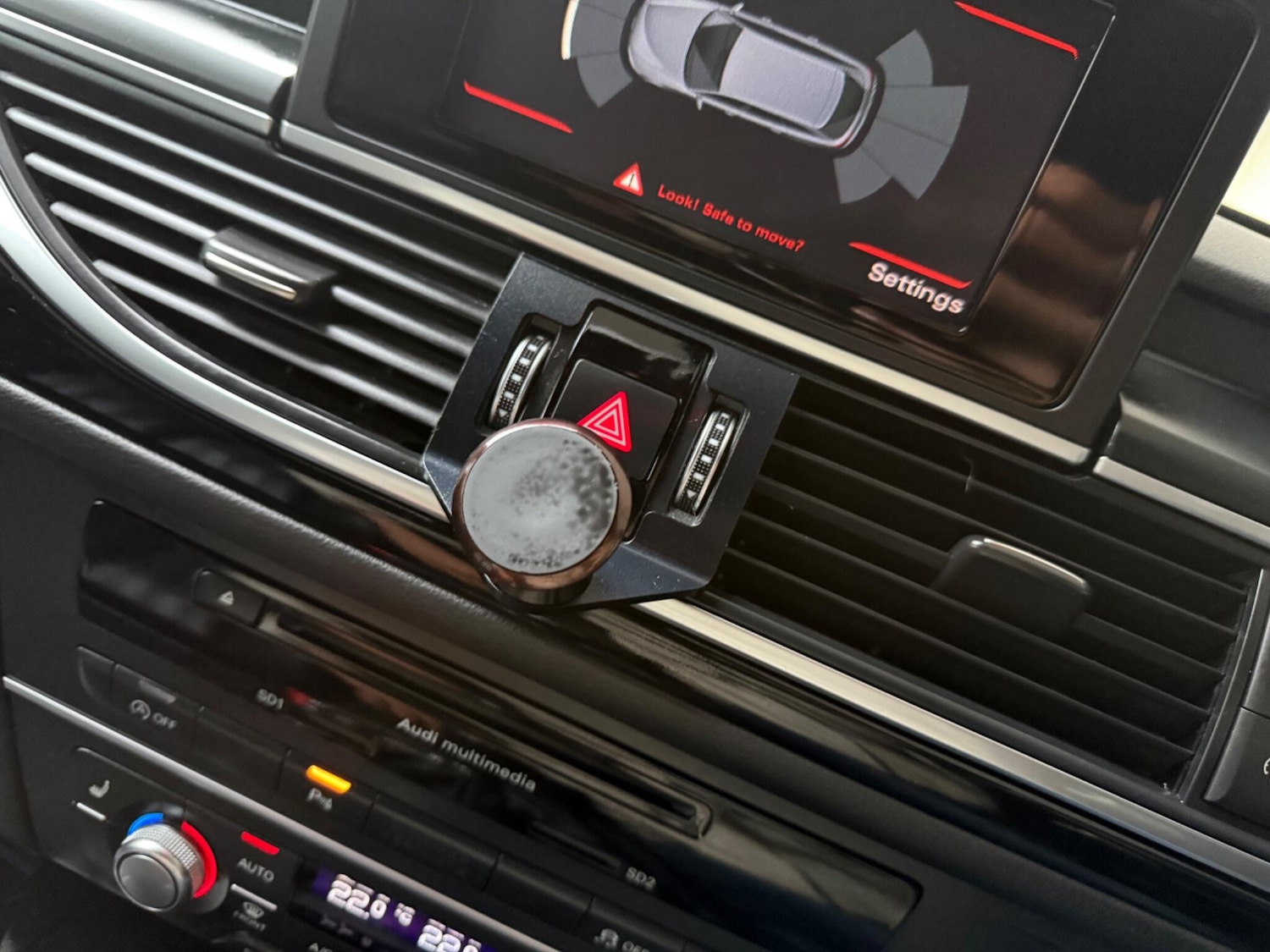 Used Audi A6 Avant 2015 for sale - 76752835: Photo 50