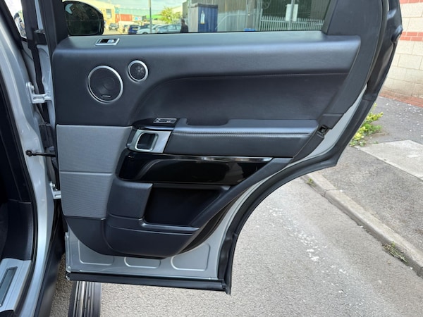 Used Land Rover Range Rover Sport 2018 for sale - 75492958: Photo 22