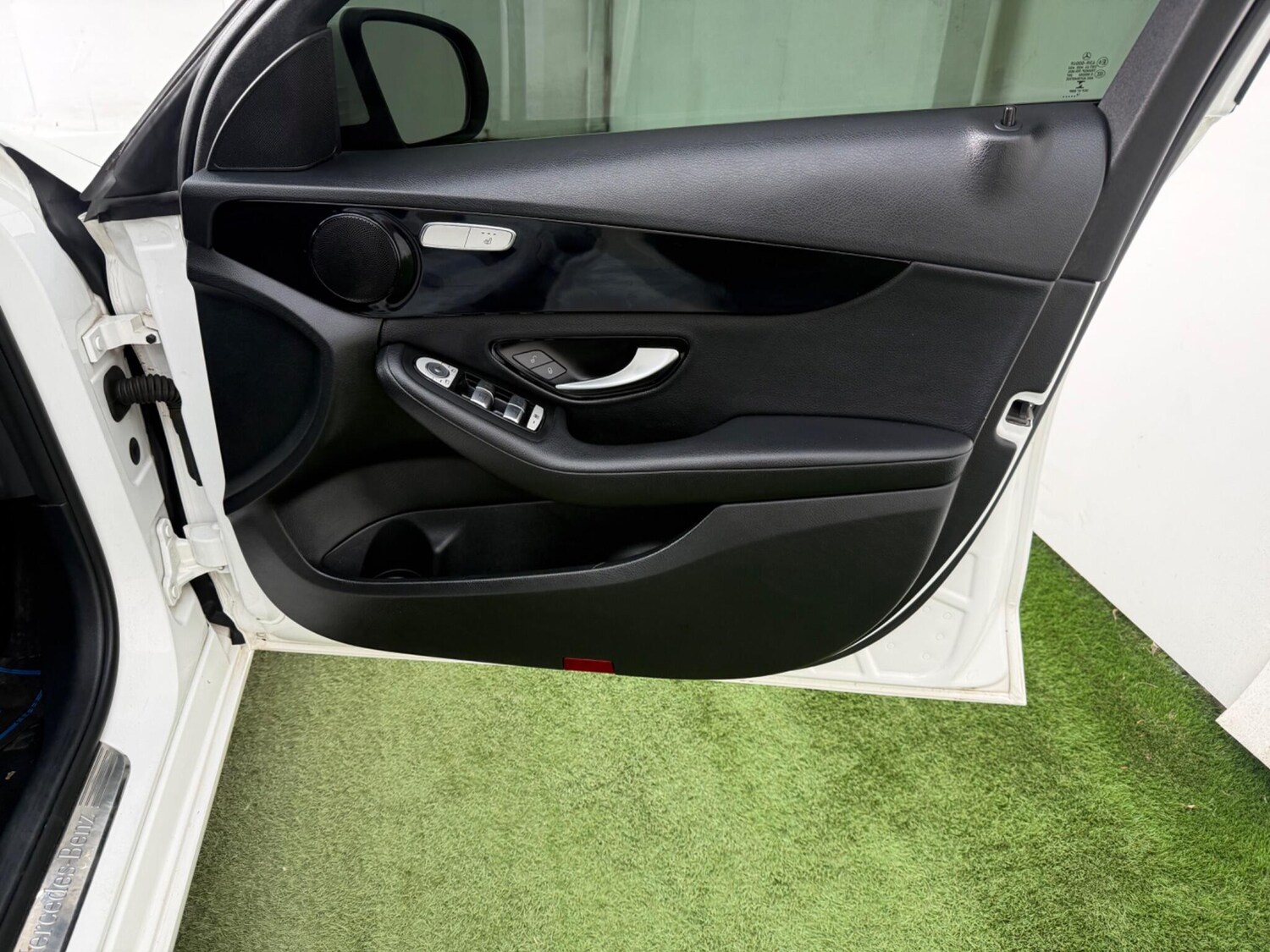 Used Mercedes-Benz C Class for sale - 77970512: Photo 17