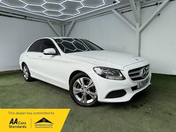 Used Mercedes-Benz C Class 2015 for sale - 77970512: Photo