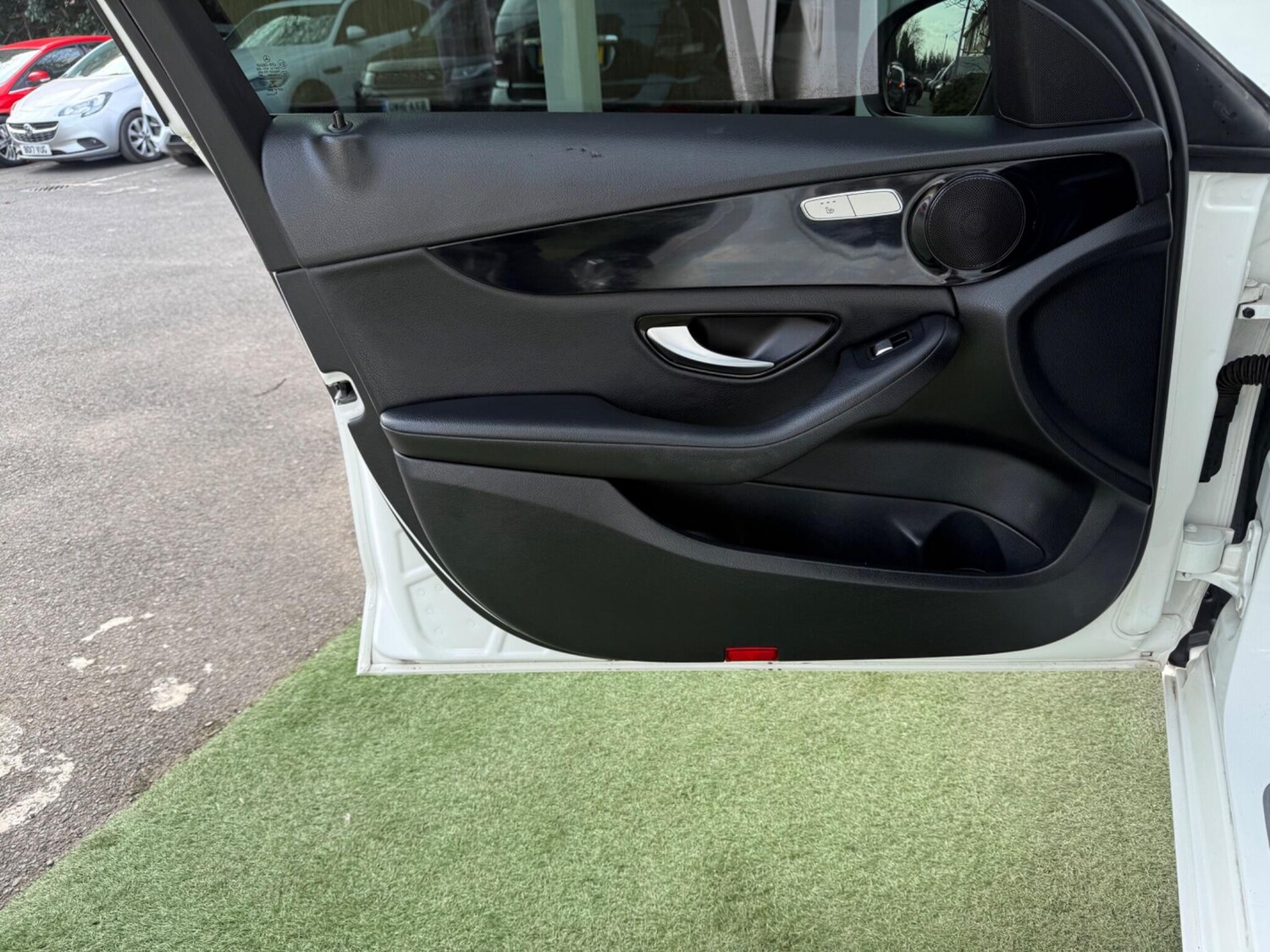 Used Mercedes-Benz C Class for sale - 77970512: Photo 27