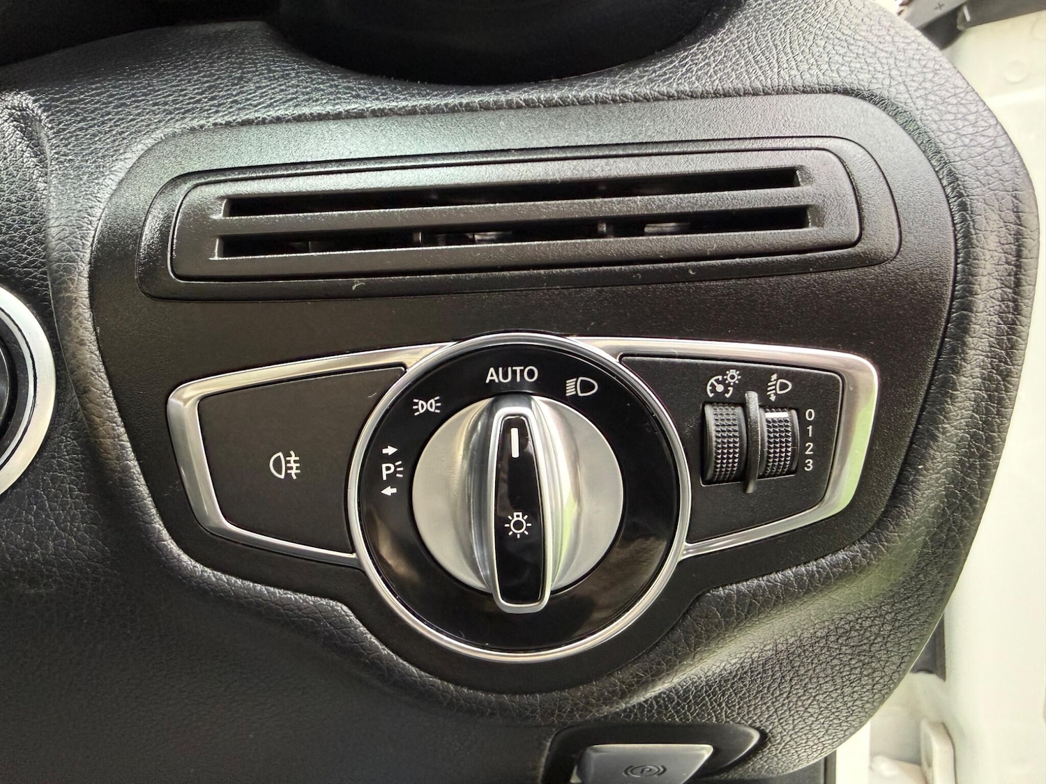 Used Mercedes-Benz C Class for sale - 77970512: Photo 41