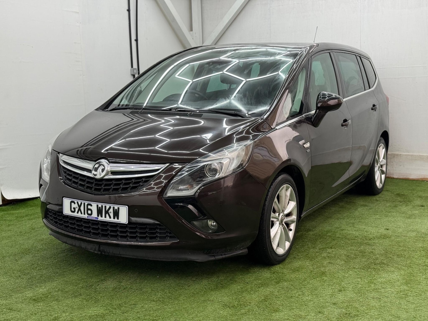 Used Vauxhall Zafira 2016 for sale - 77550725: Photo 11