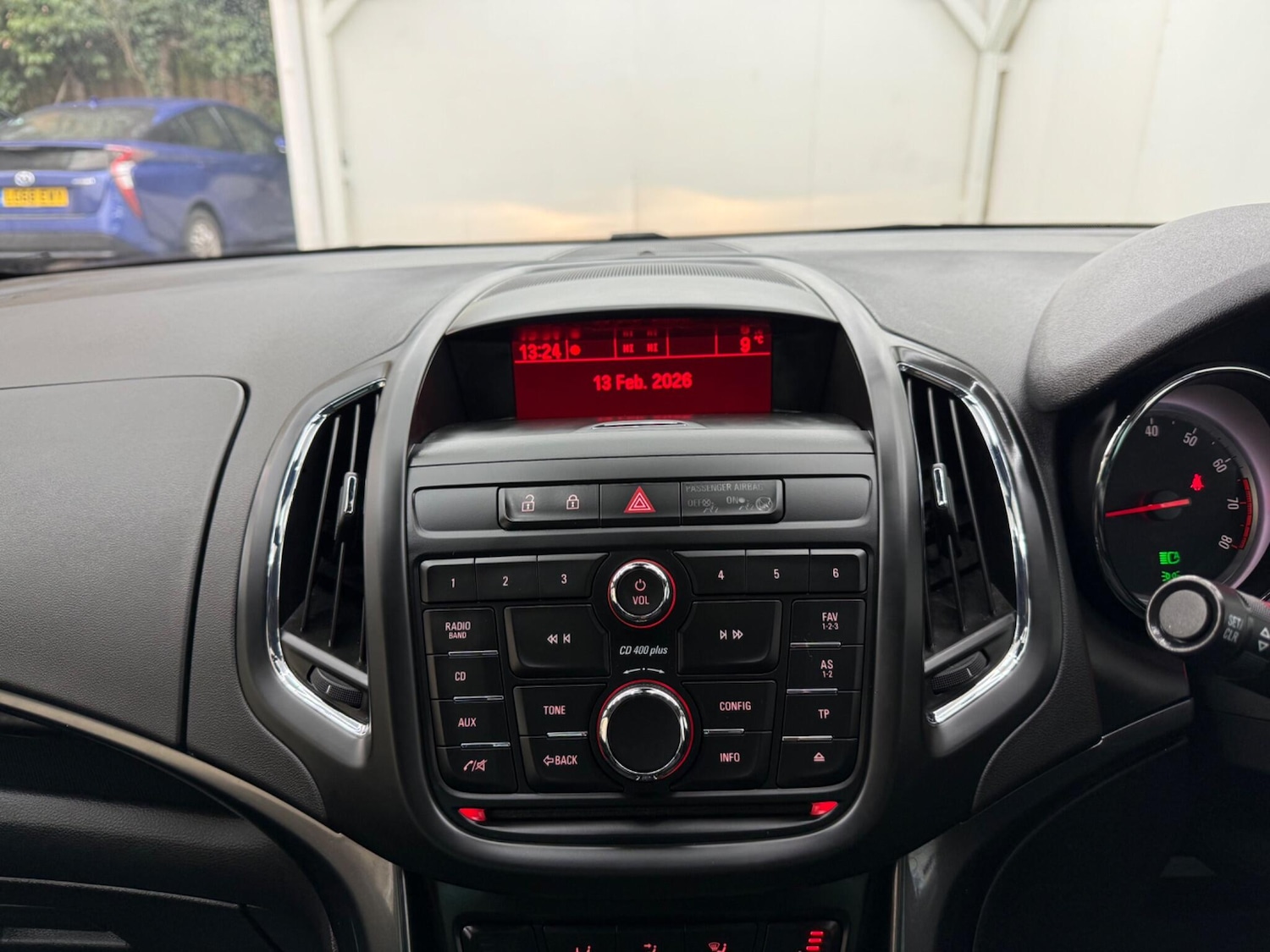 Used Vauxhall Zafira 2016 for sale - 77550725: Photo 33