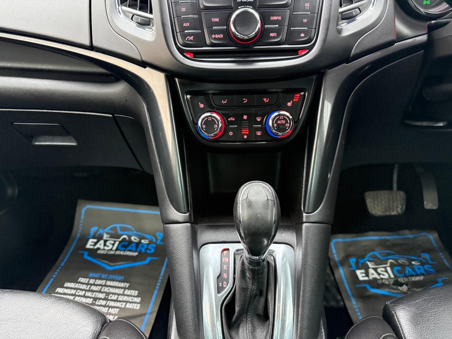 Used Vauxhall Zafira 2016 for sale - 77550725: Photo 34