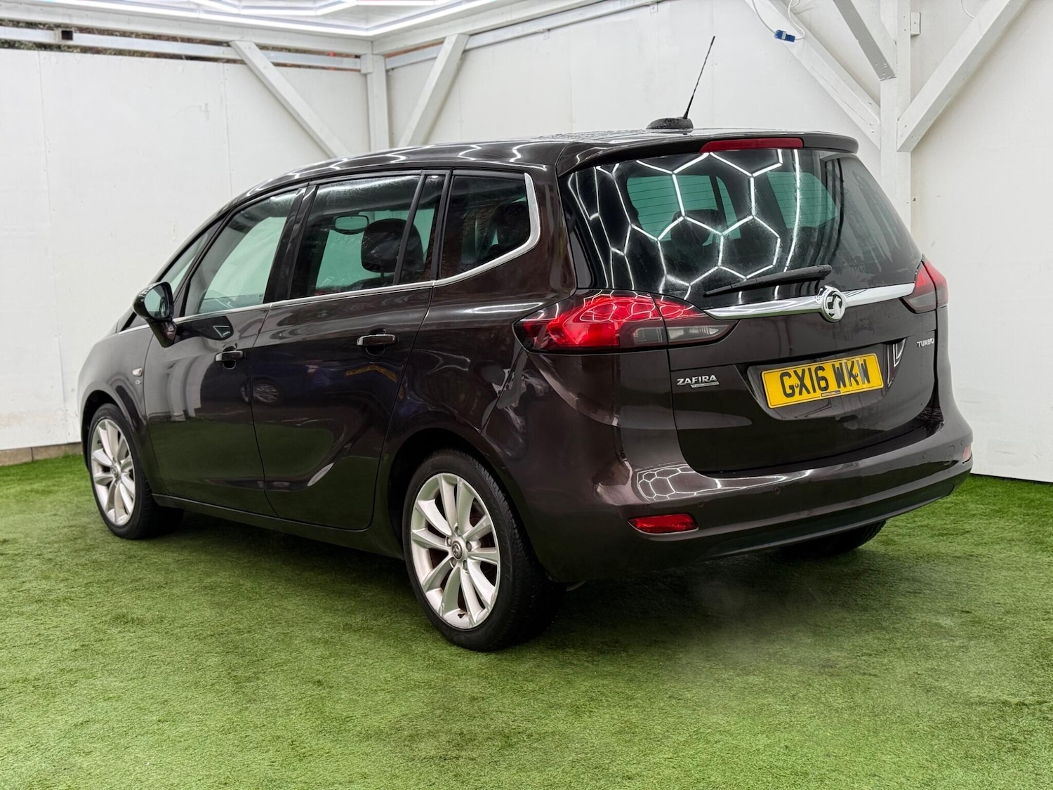 Used Vauxhall Zafira 2016 for sale - 77550725: Photo 9