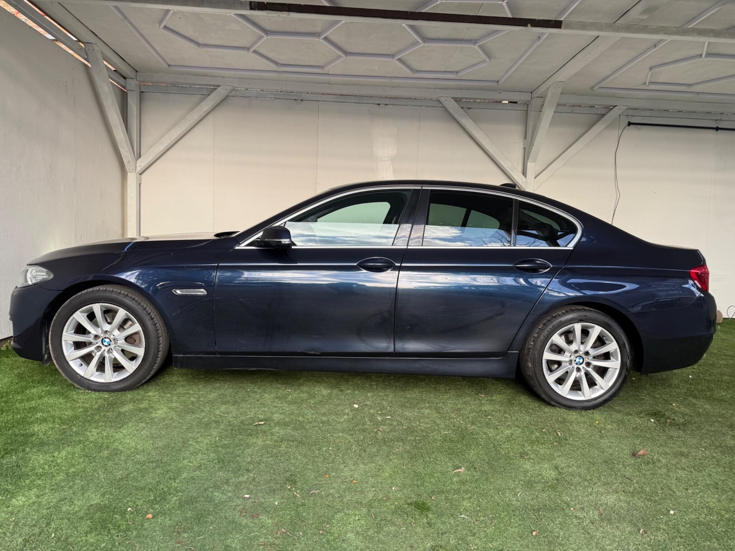 Used BMW 5 Series 2014 for sale - 77049904: Photo 10