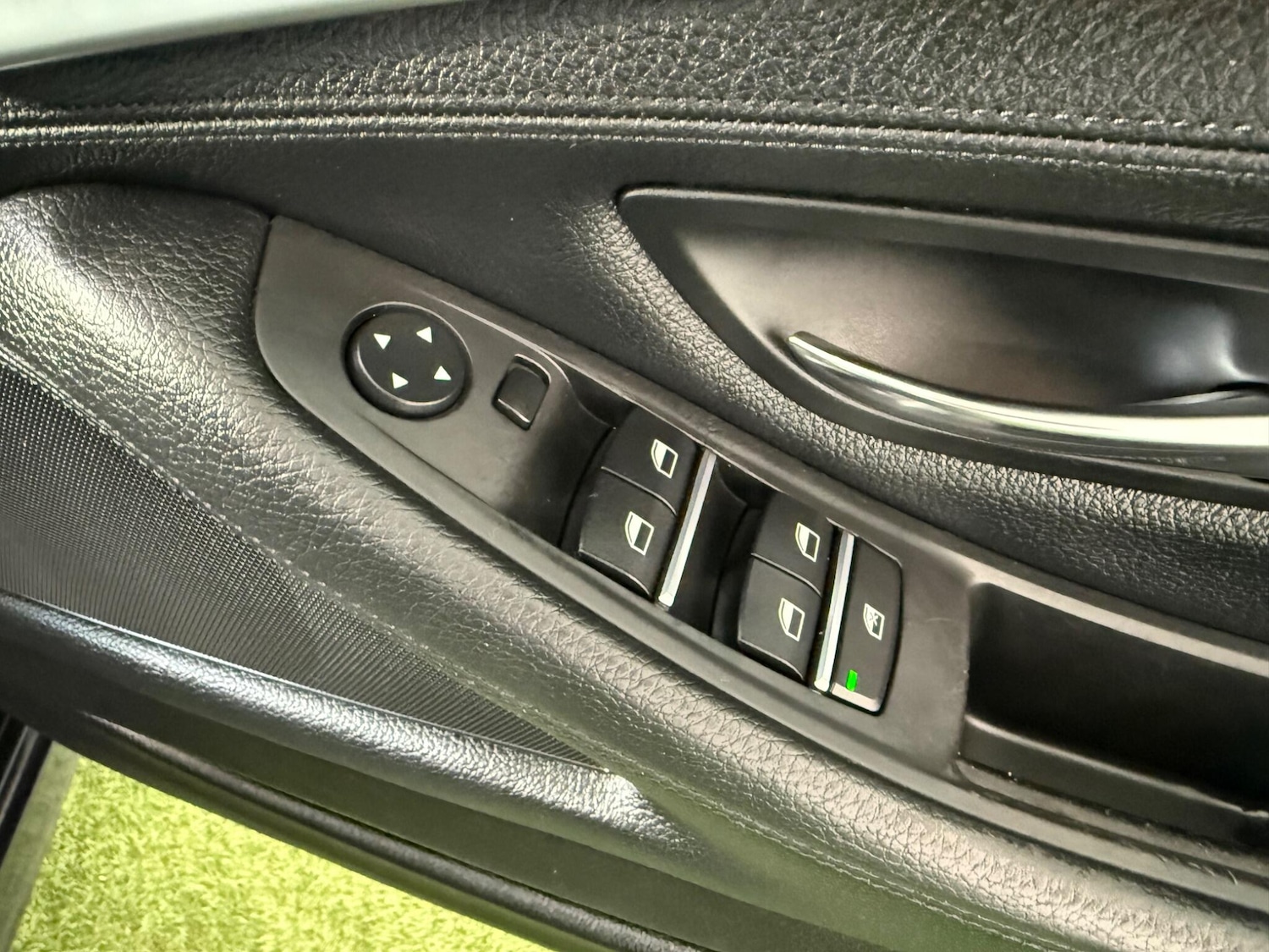 Used BMW 5 Series 2014 for sale - 77049904: Photo 42