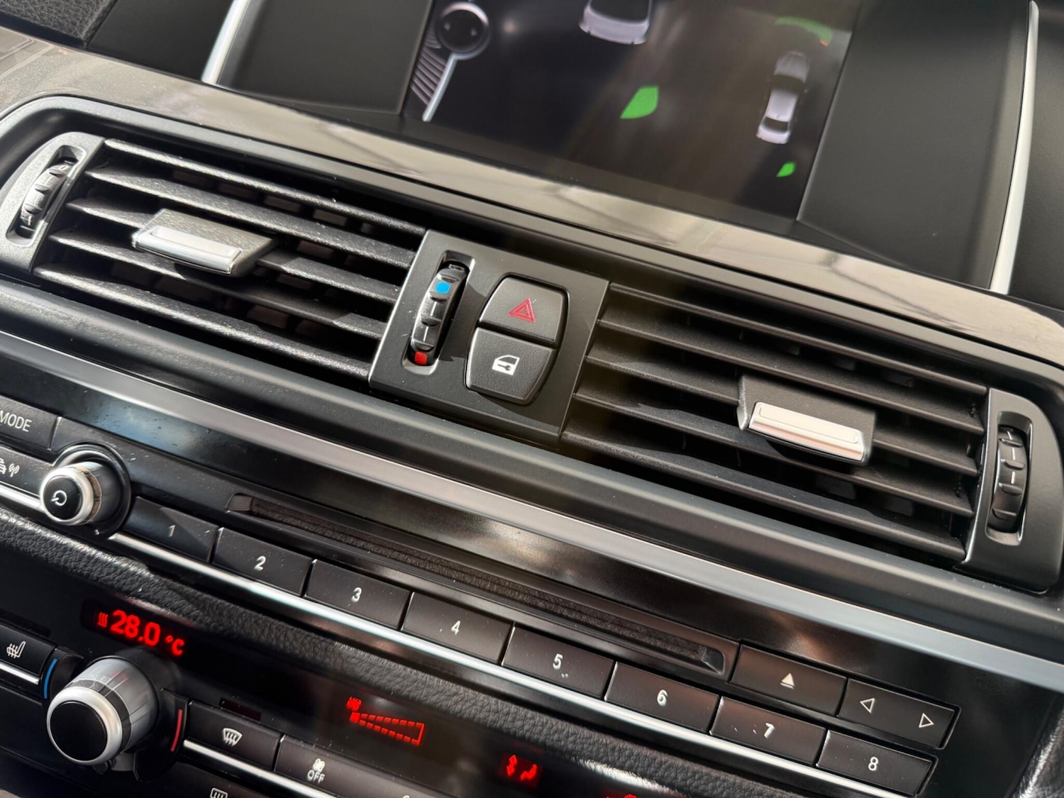 Used BMW 5 Series 2014 for sale - 77049904: Photo 51