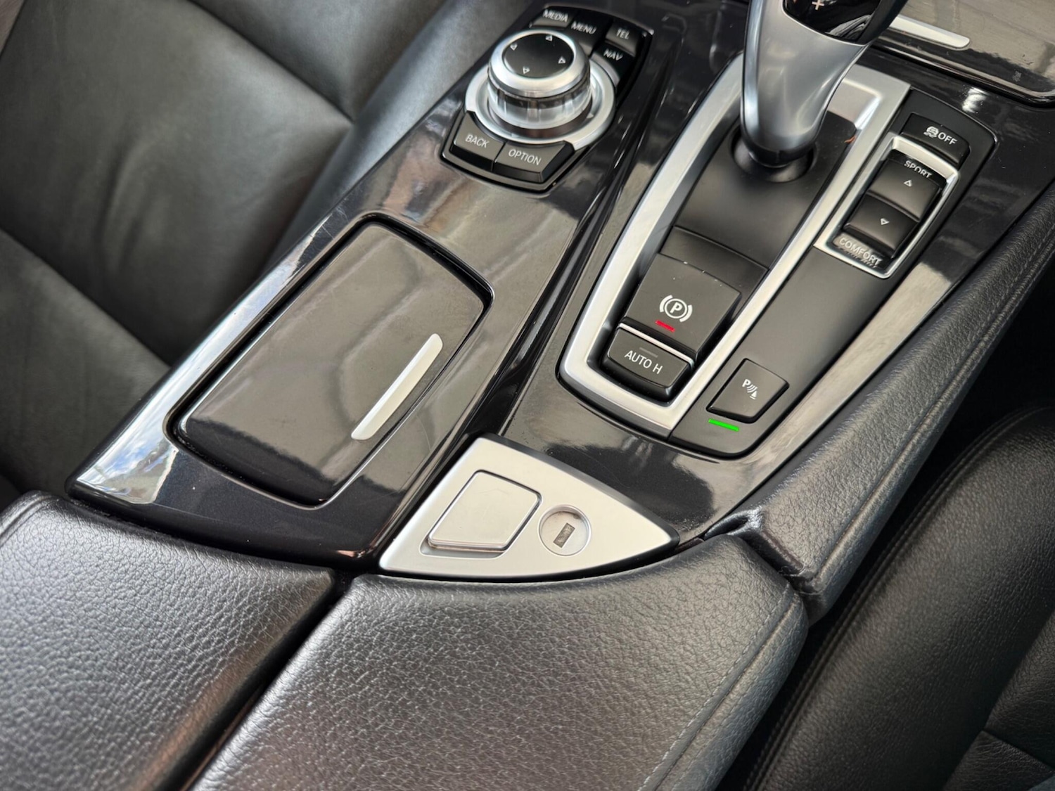 Used BMW 5 Series 2014 for sale - 77049904: Photo 55