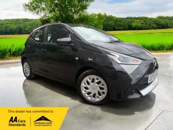 2020 (70) - 1.0 VVT-i x-play x-shift Euro 6 5dr (Safety Sense)