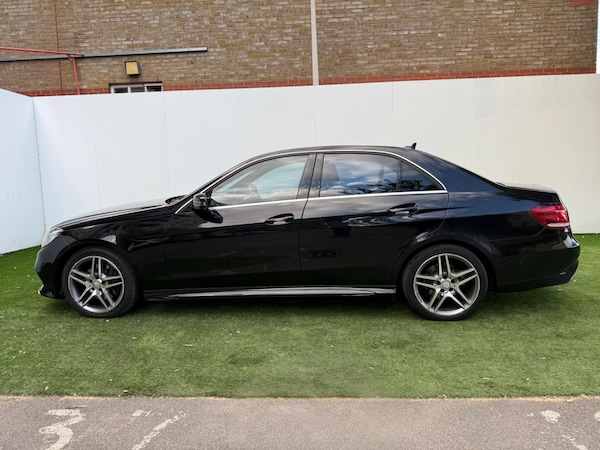 Used Mercedes-Benz E Class 2014 for sale - 75657347: Photo 10