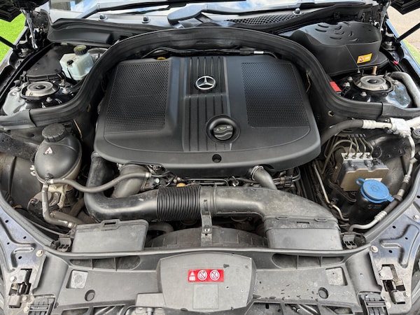 Used Mercedes-Benz E Class 2014 for sale - 75657347: Photo 13
