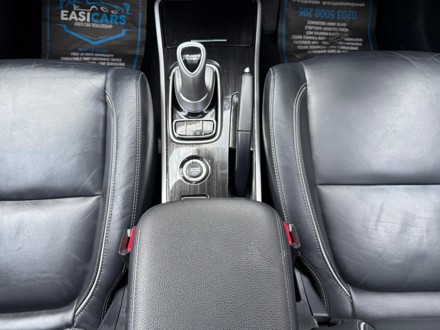 Used Mitsubishi Outlander 2016 for sale - 76802464: Photo 32